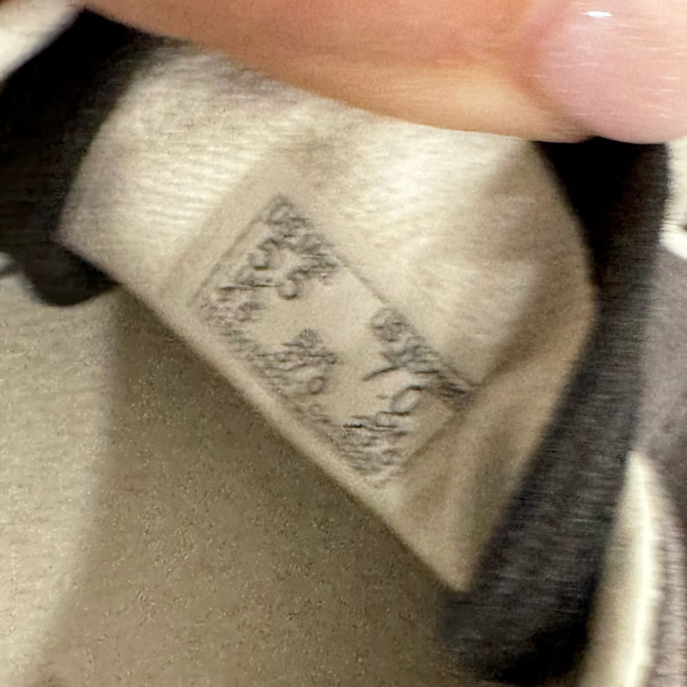 Vans - Picture 3 of 4